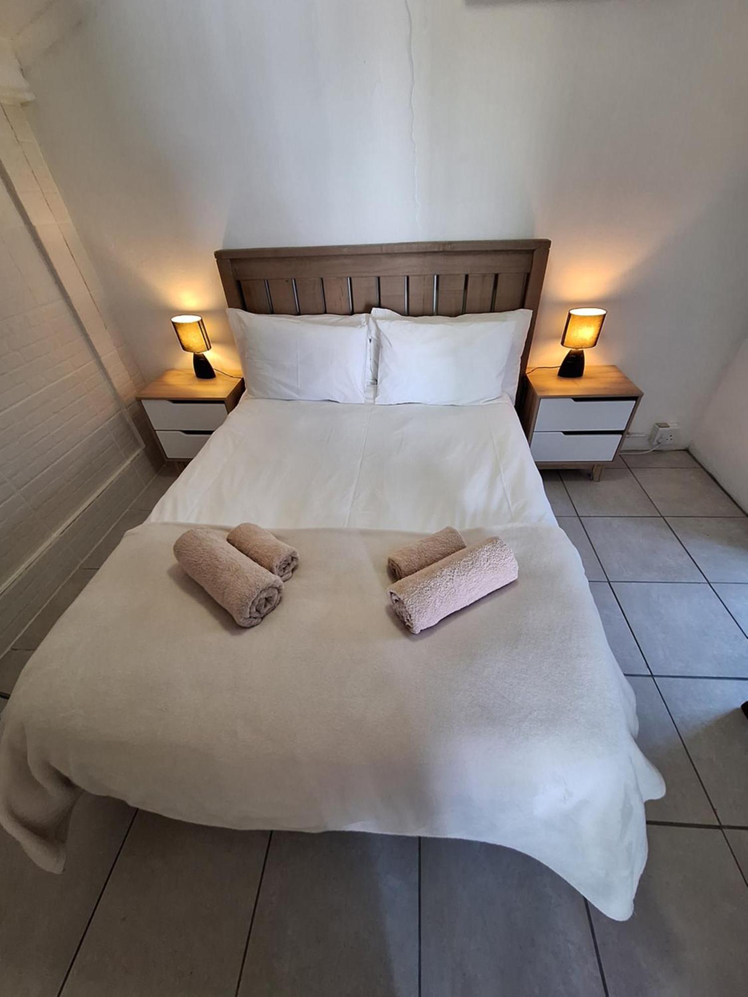 Little Miracle Apartment Уорчестър Екстериор снимка